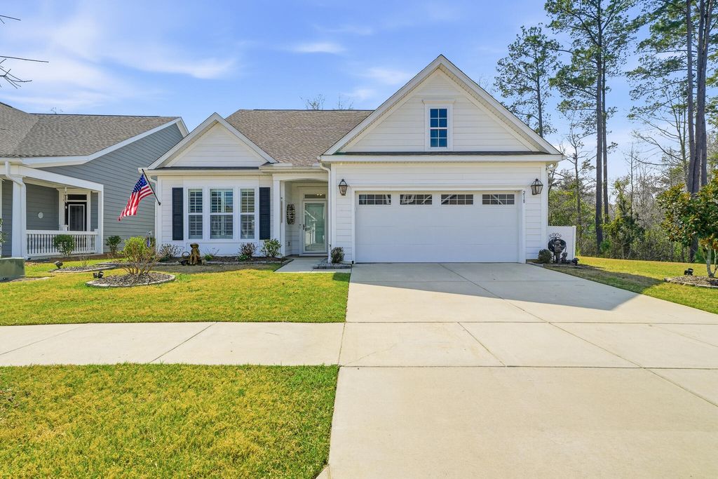 Photo of 218 River Martin Court, Summerville, SC 29483 (MLS # 26006939)