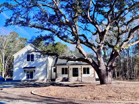 A home in Johns Island