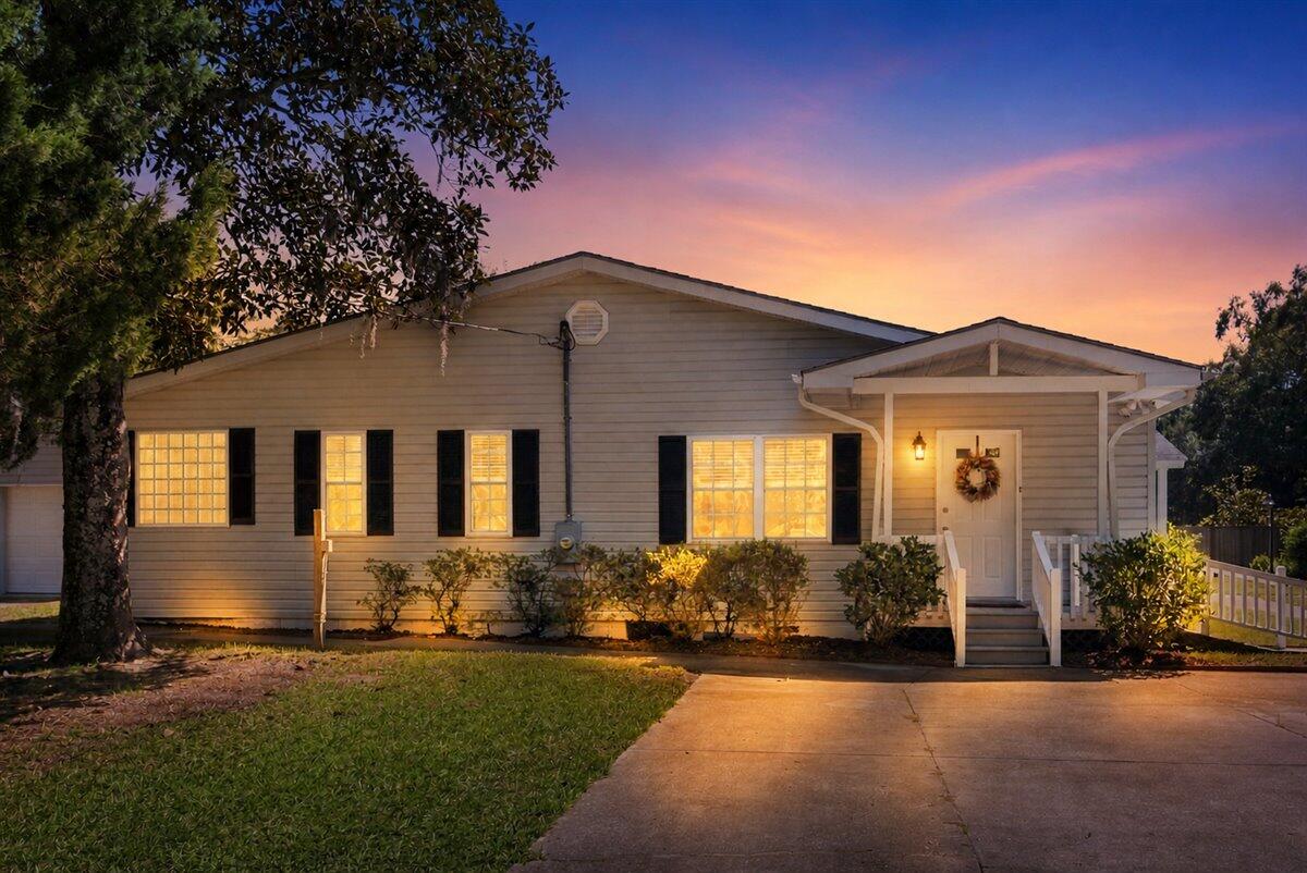 3816 Belvedere Road
