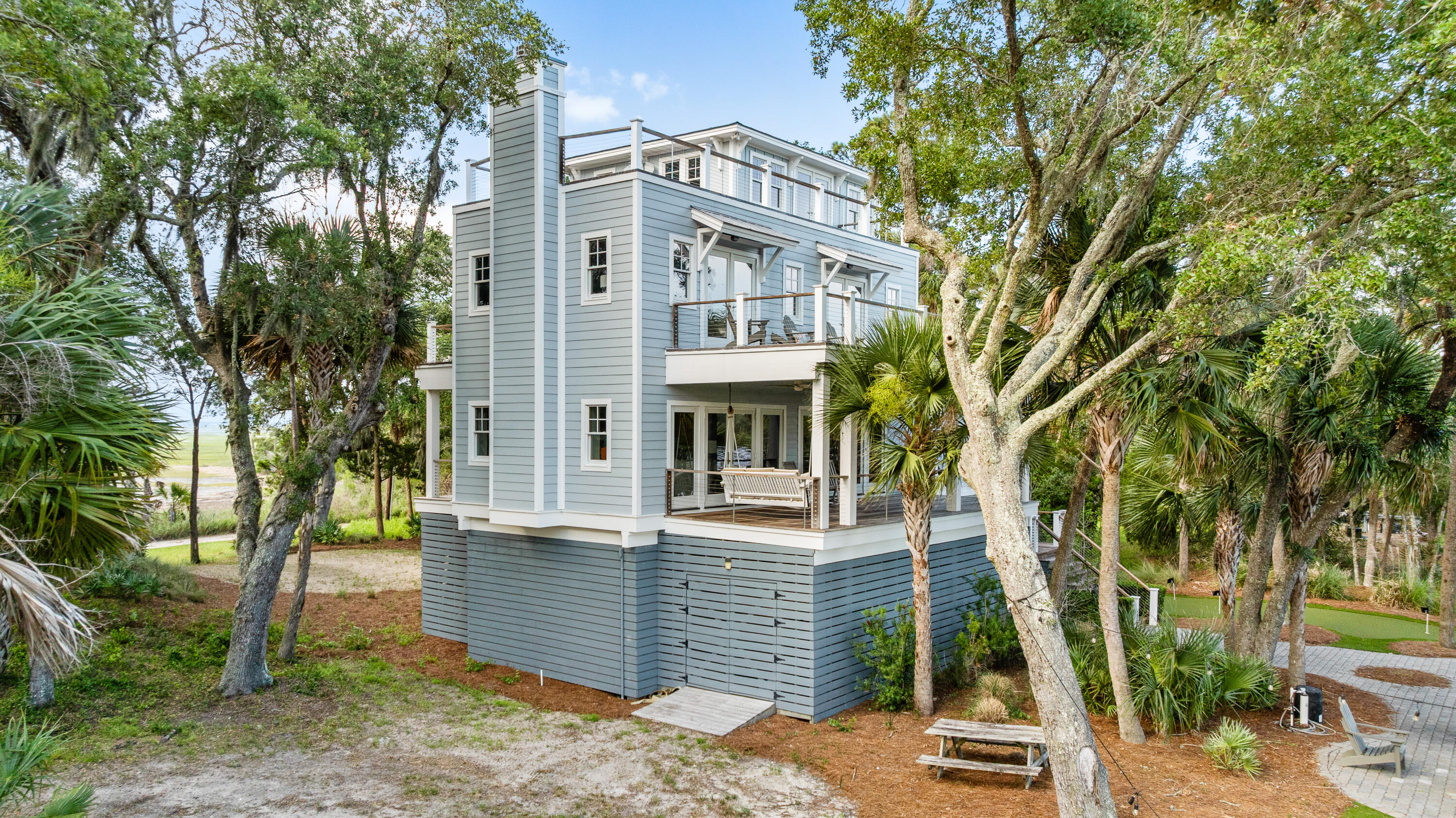 3019 Buccaneer Road