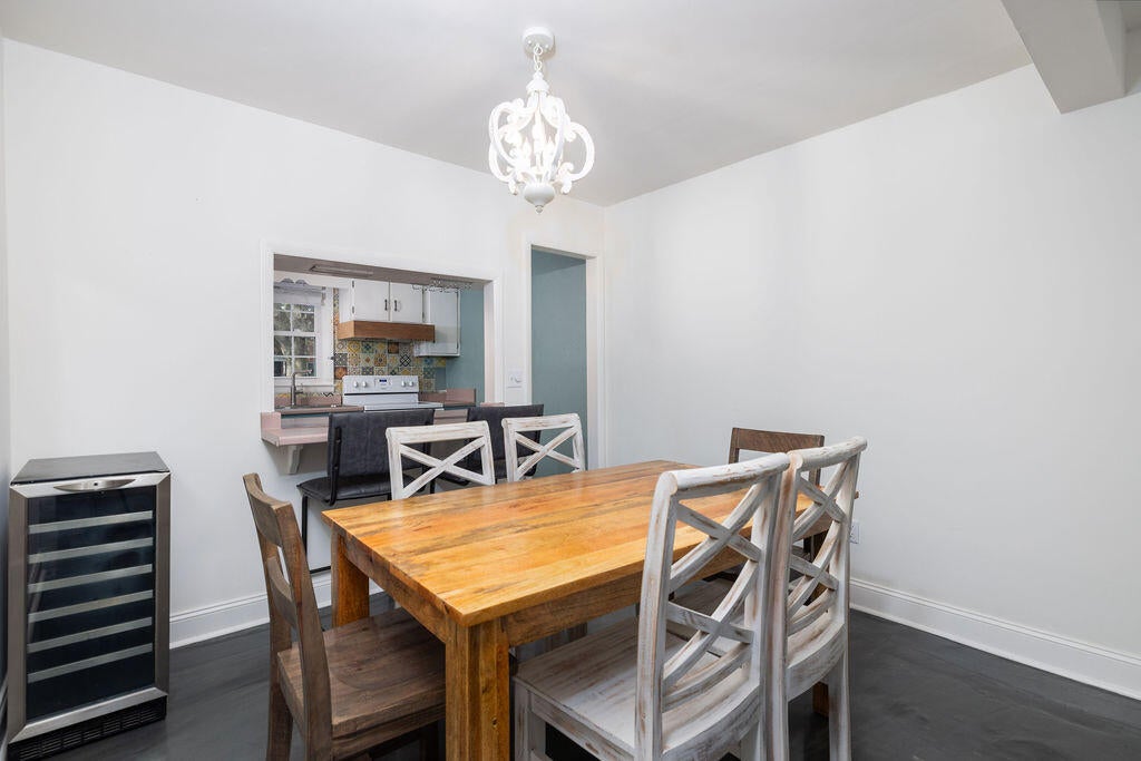 413 Carriage Lane R-6