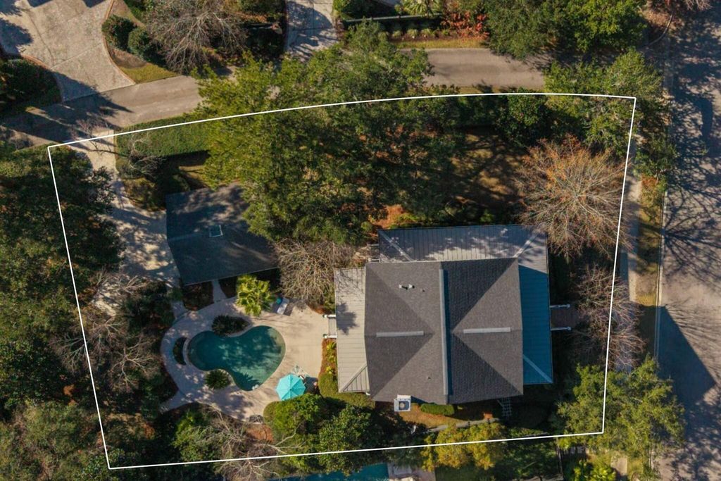 Photo of 215 Ferryman Lane, Daniel Island, SC 29492 (MLS # 26003153)