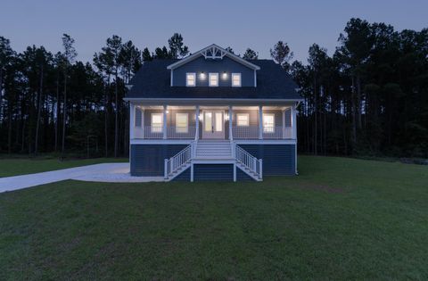 A home in Moncks Corner