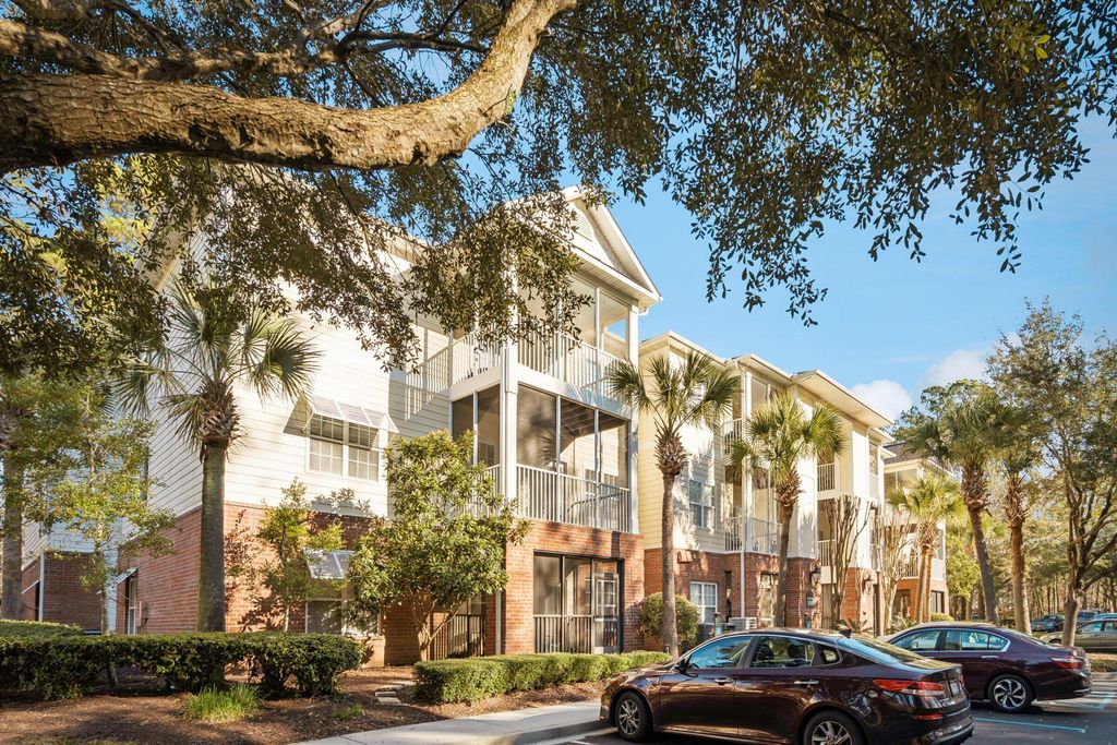 Photo of 1515 Basildon Road, Mount Pleasant, SC 29466 (MLS # 26005838)