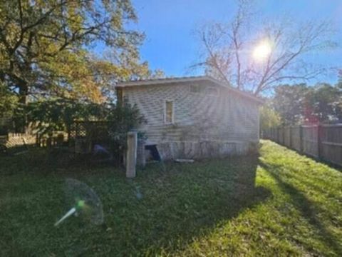 A home in Bonneau