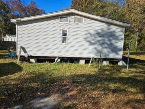 A home in Bonneau