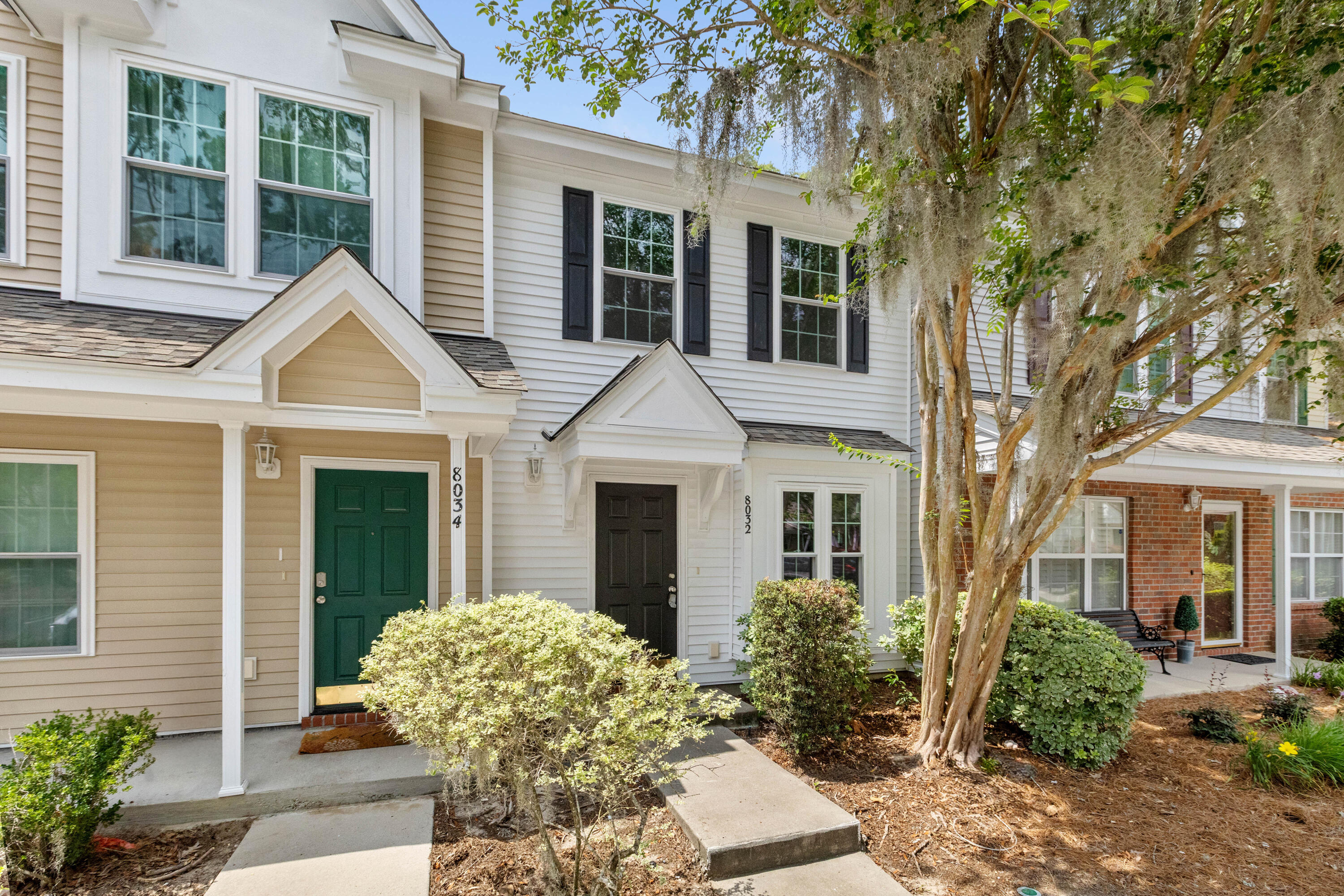 8032 Shadow Oak Drive