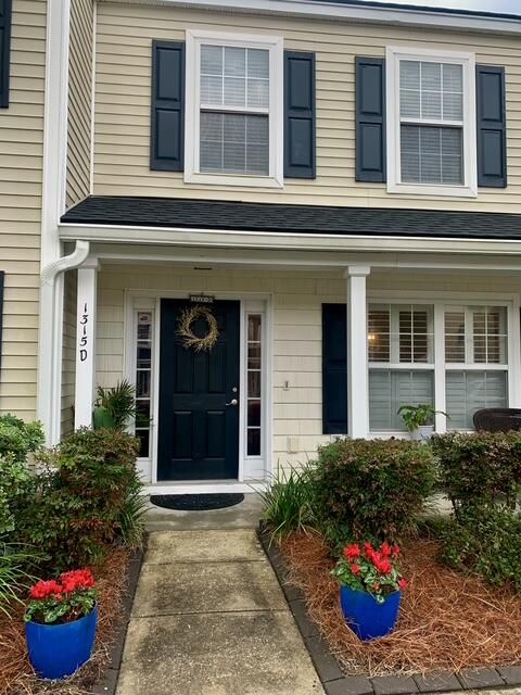 1315 Island Club Drive D Charleston SC 29492