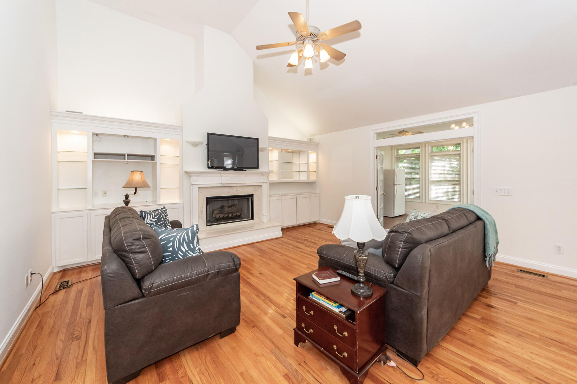 99 Fieldfare Way