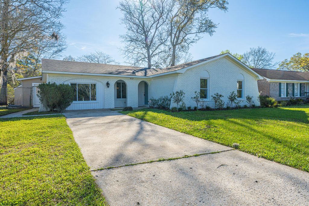 Photo of 5819 Saint Angela Drive, North Charleston, SC 29418 (MLS # 26007649)