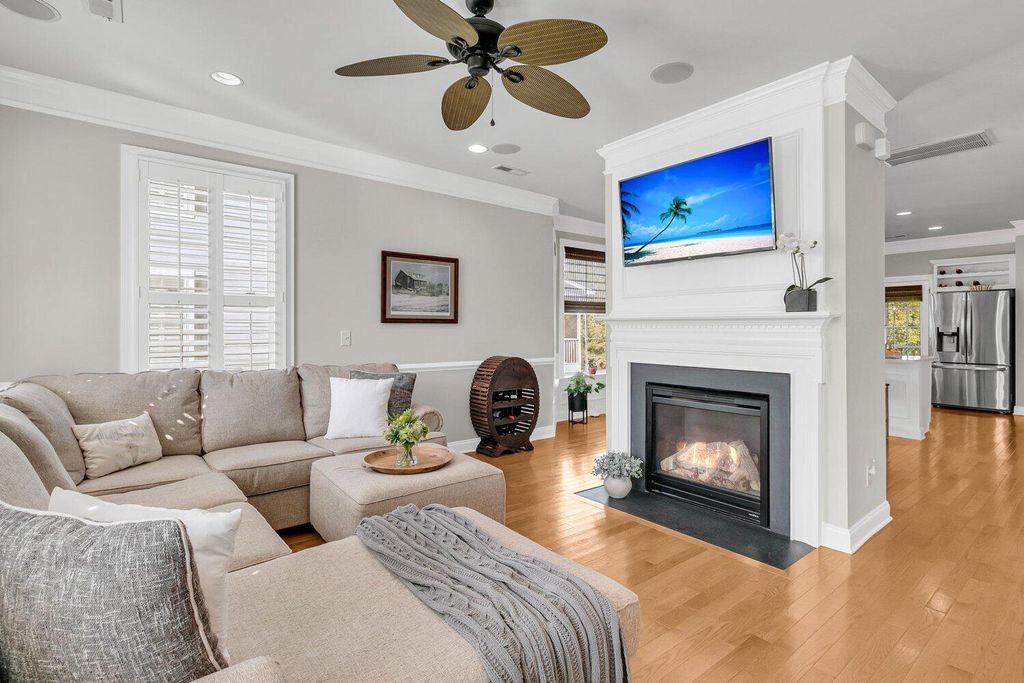 Photo of 3552 Bagley Drive, Mount Pleasant, SC 29466 (MLS # 26005889)