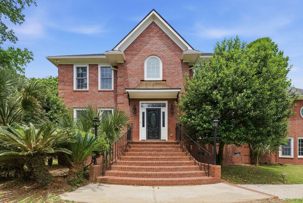 Photo of 3314 Cottonfield Drive, Mount Pleasant, SC 29466 (MLS # 26012342)