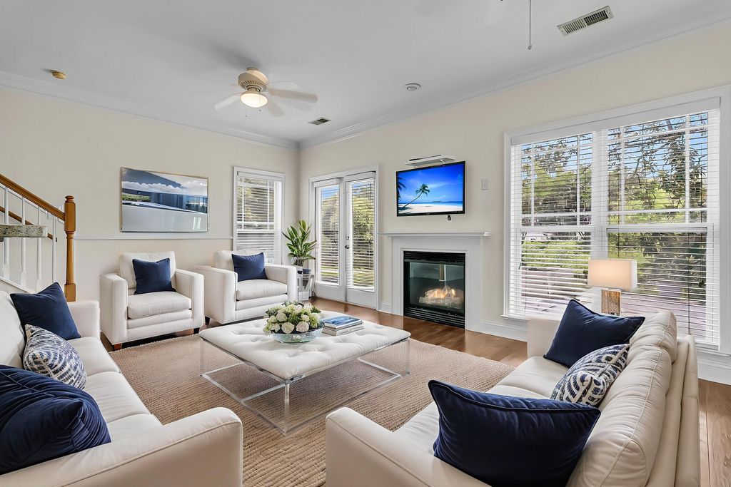 Photo of 9 Duffers Court #D, Charleston, SC 29414 (MLS # 25026753)