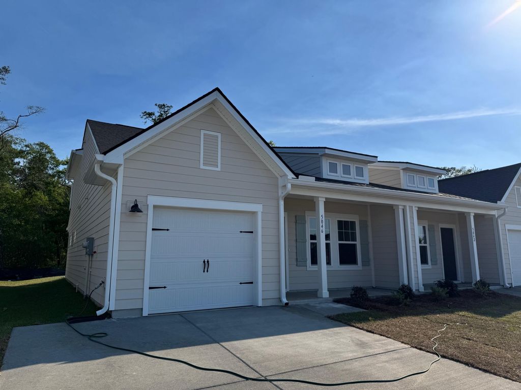 Photo of 5046 Blackberry Lane Lane, Ravenel, SC 29470 (MLS # 26010934)