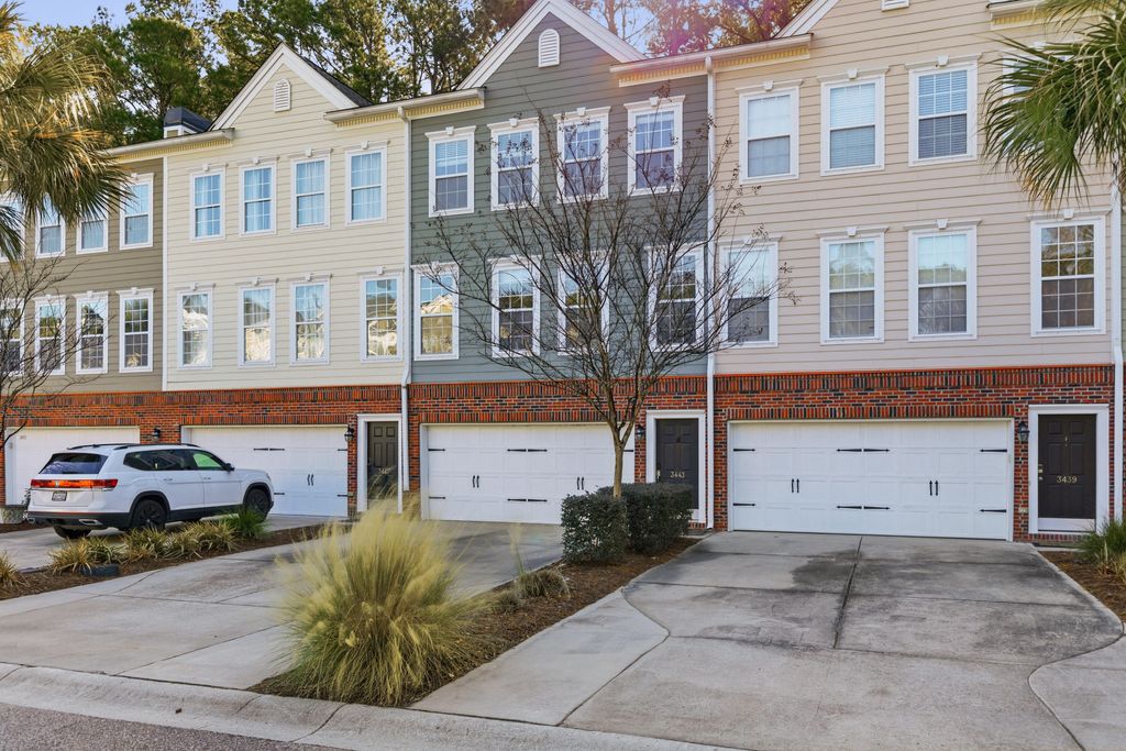 Photo of 3443 Claremont Street, Mount Pleasant, SC 29466 (MLS # 26004262)