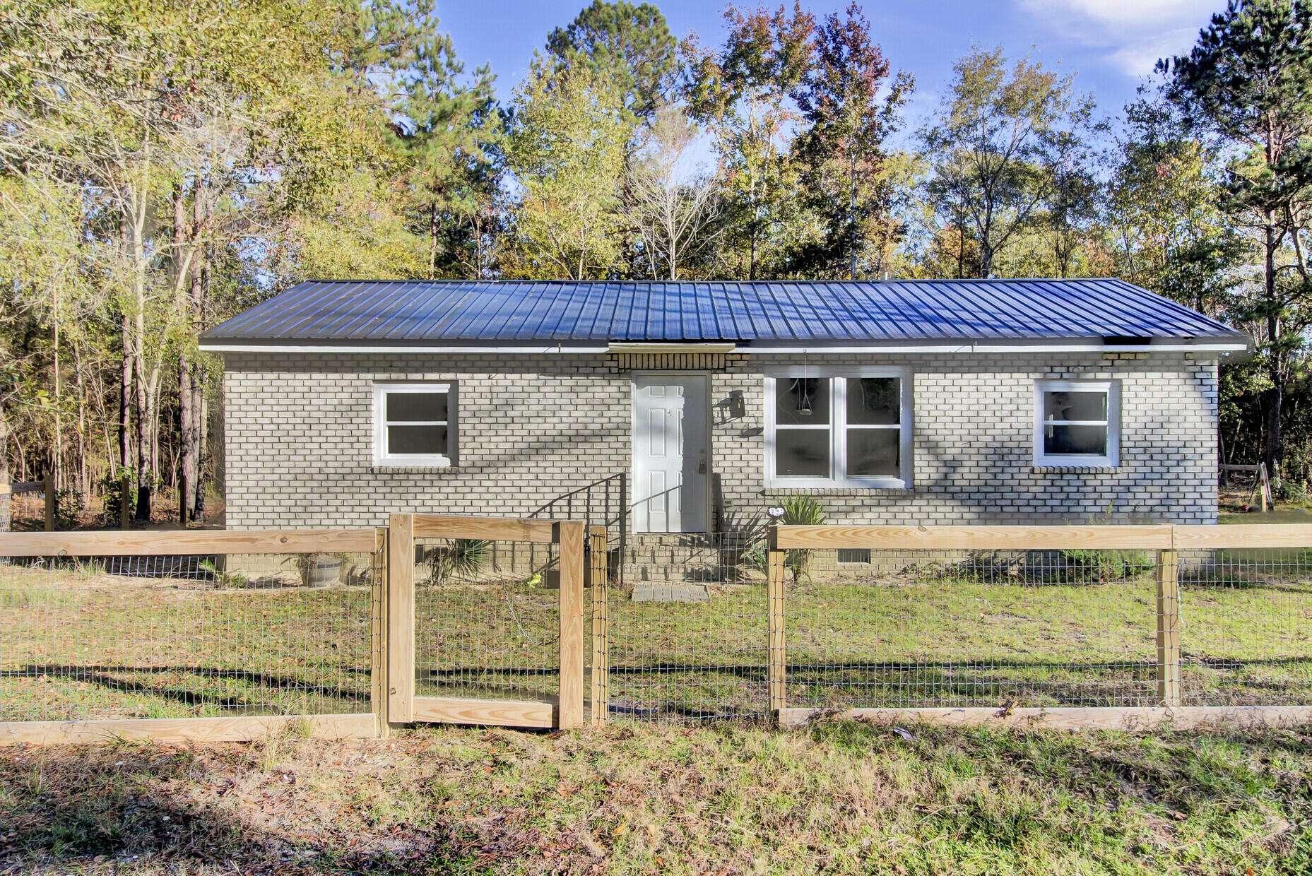 1243 Pineville Circle