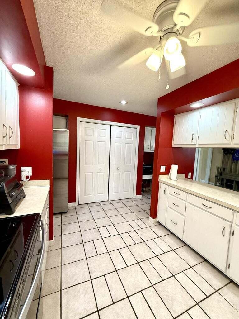 4098 Slaughter Drive