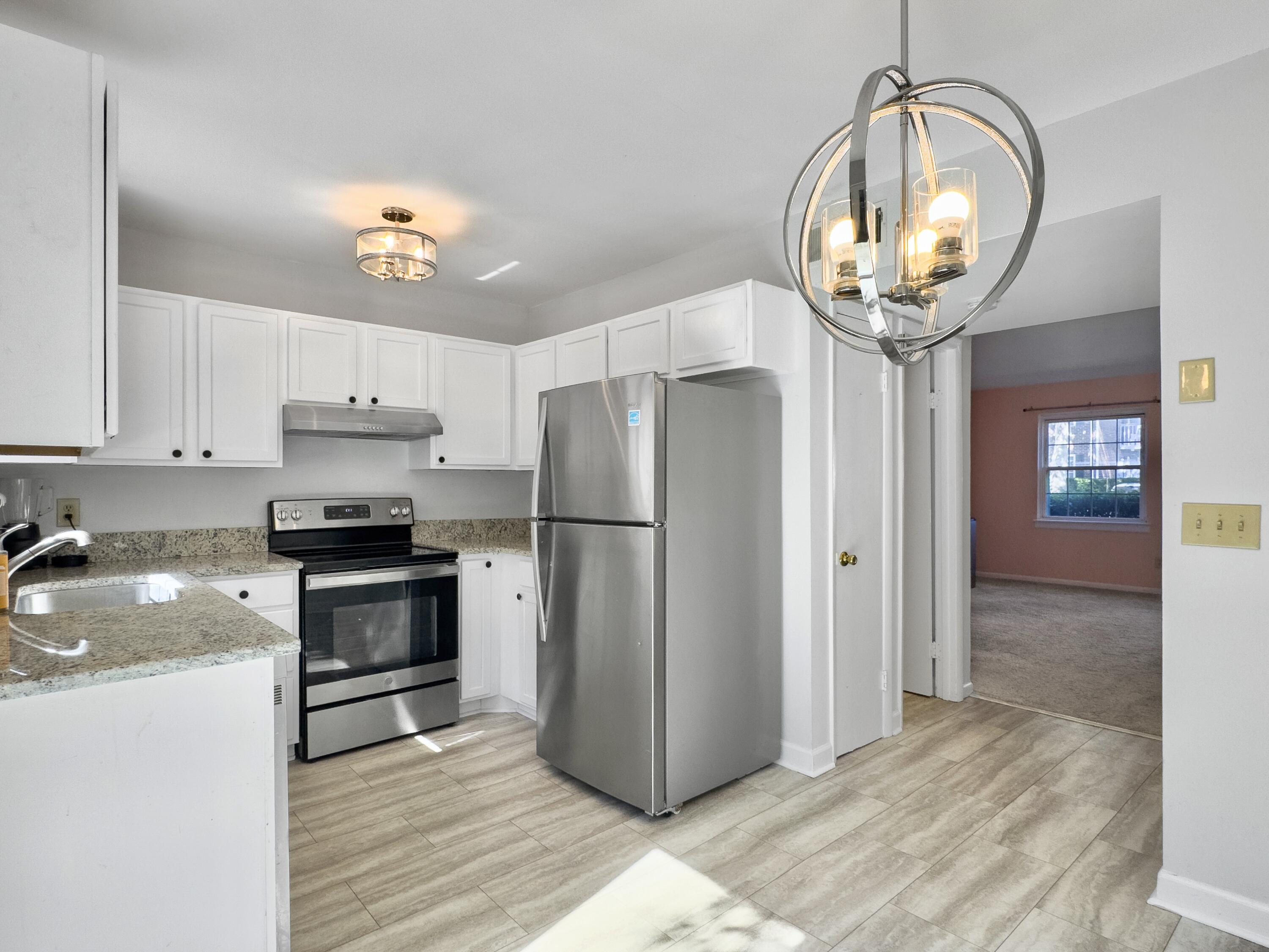 21 Rivers Point Row 10c