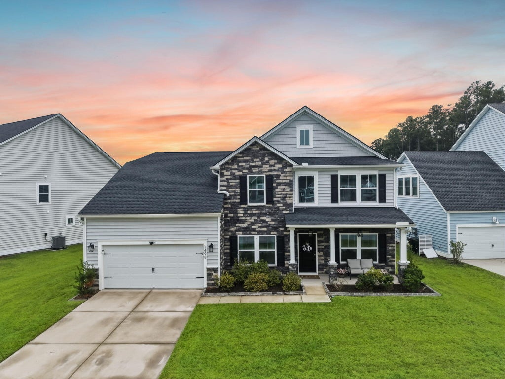 Photo of 499 Richfield Way, Summerville, SC 29486 (MLS # 26025403)