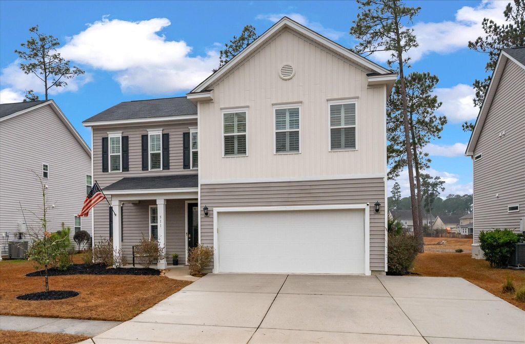 Photo of 511 Kilarney Road, Summerville, SC 29483 (MLS # 26003778)
