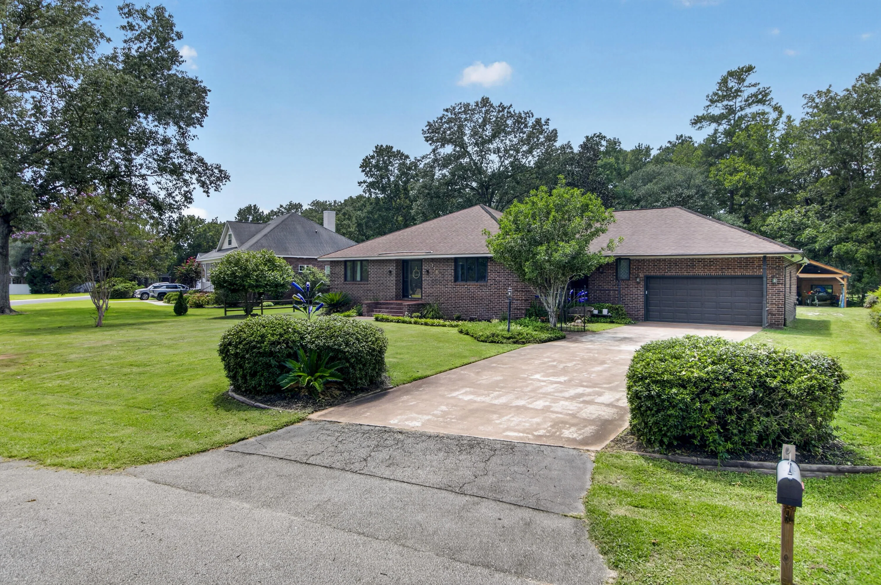 1103 Cass Drive
