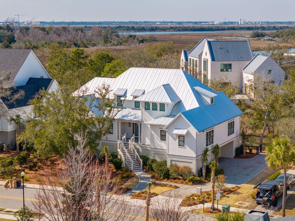 Photo of 835 Dunham Street, Charleston, SC 29492 (MLS # 26001702)