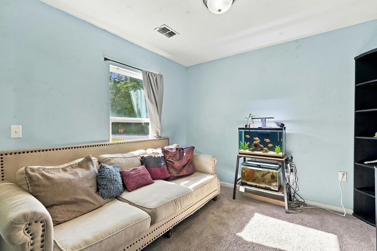 23 Colleton Court