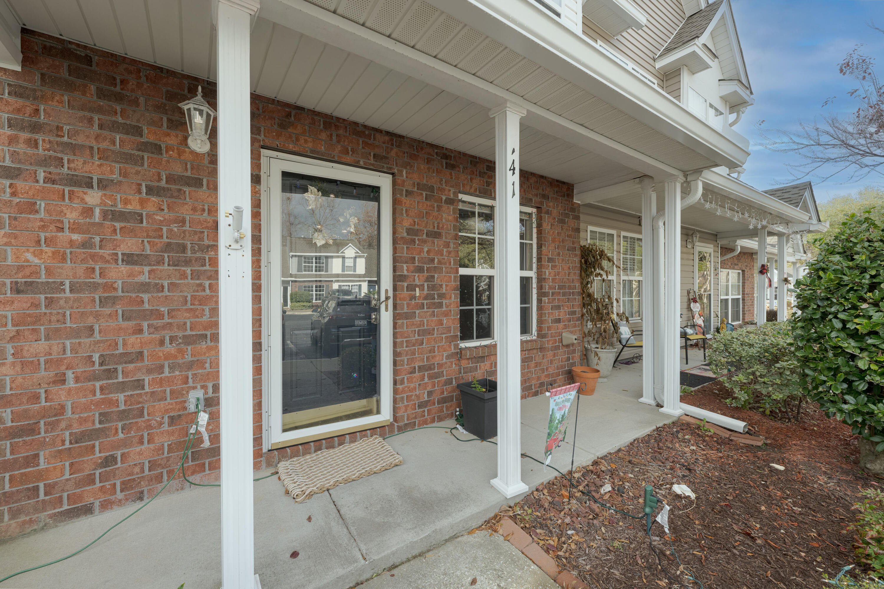 141 Brockman Way