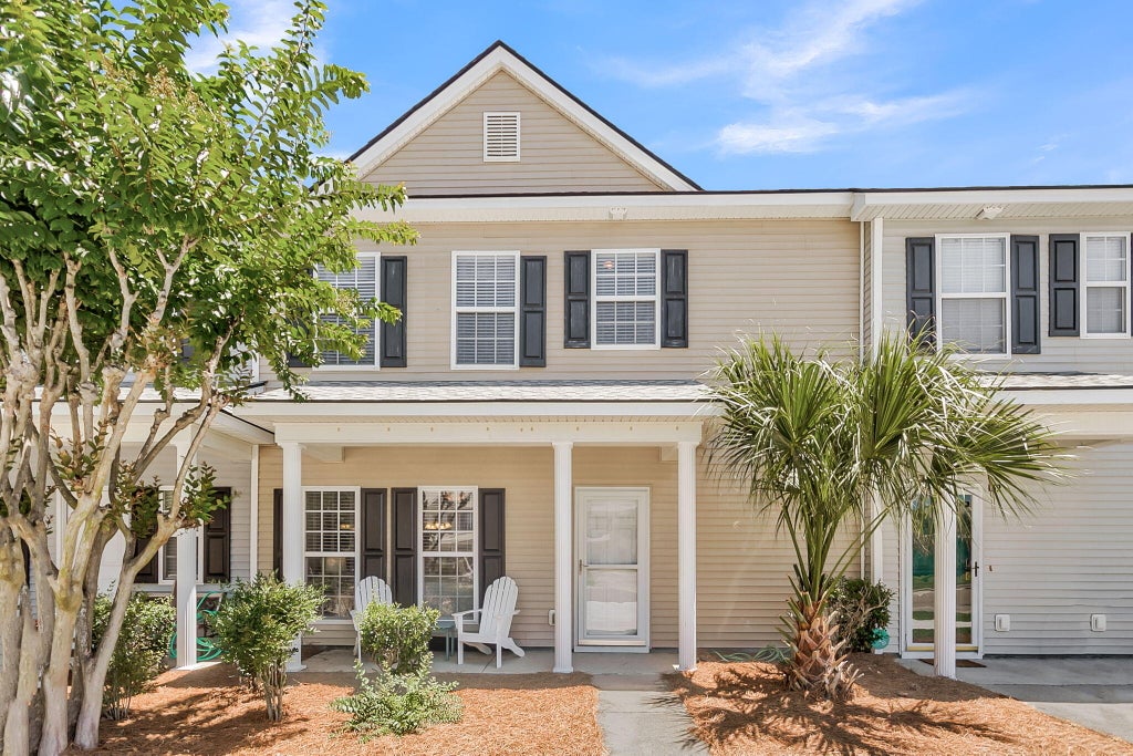 Photo of 134 Broad River Drive, Summerville, SC 29485 (MLS # 26016413)