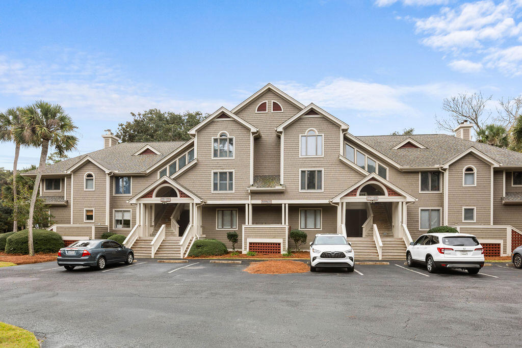 2772 Hidden Oak Drive