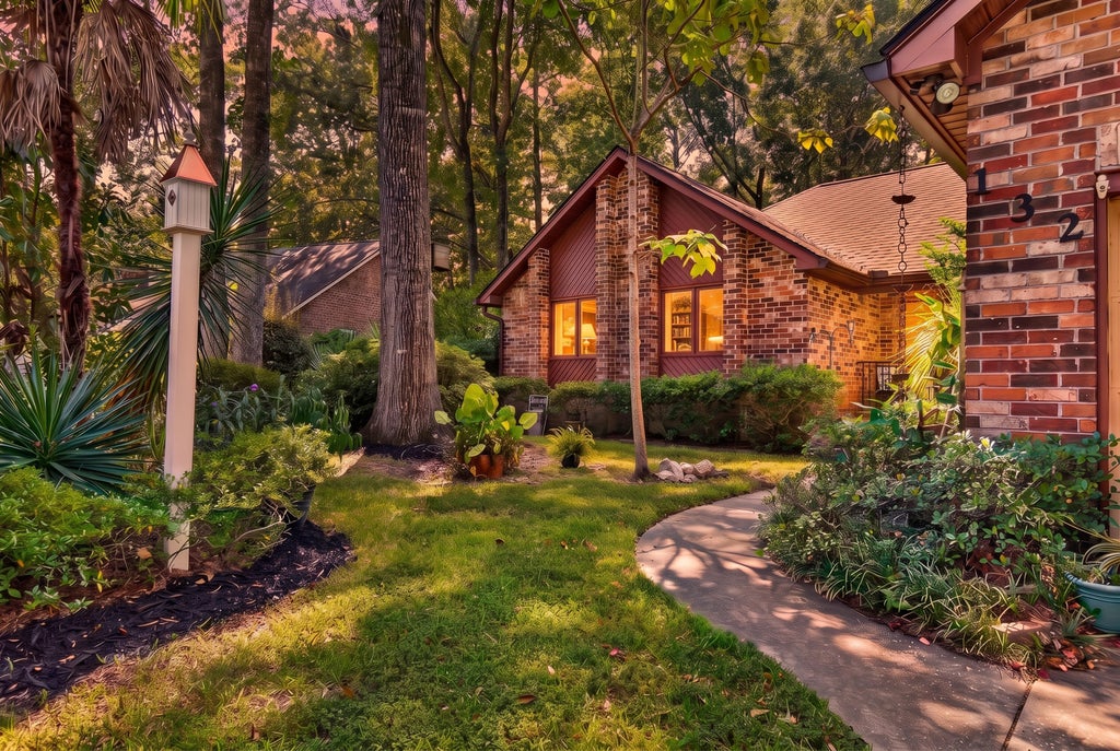 Photo of 132 Fox Chase Drive, Goose Creek, SC 29445 (MLS # 26027438)