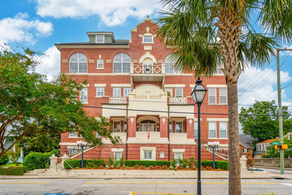 Photo of 55 Ashley Avenue #18, Charleston, SC 29401 (MLS # 25029865)