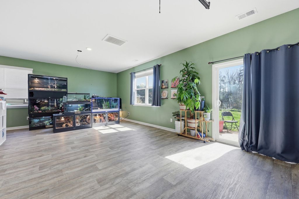 Photo of 359 Bering Lane, Summerville, SC 29486 (MLS # 26005362)