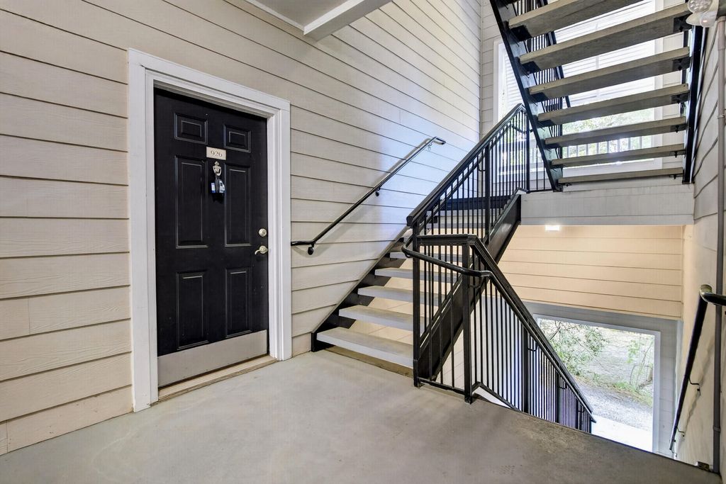 Photo of 45 Sycamore Avenue #Apt 926, Charleston, SC 29407 (MLS # 26011240)