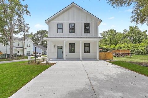 Photo of 921 Main Street, Charleston, SC 29407 (MLS # 26017784)