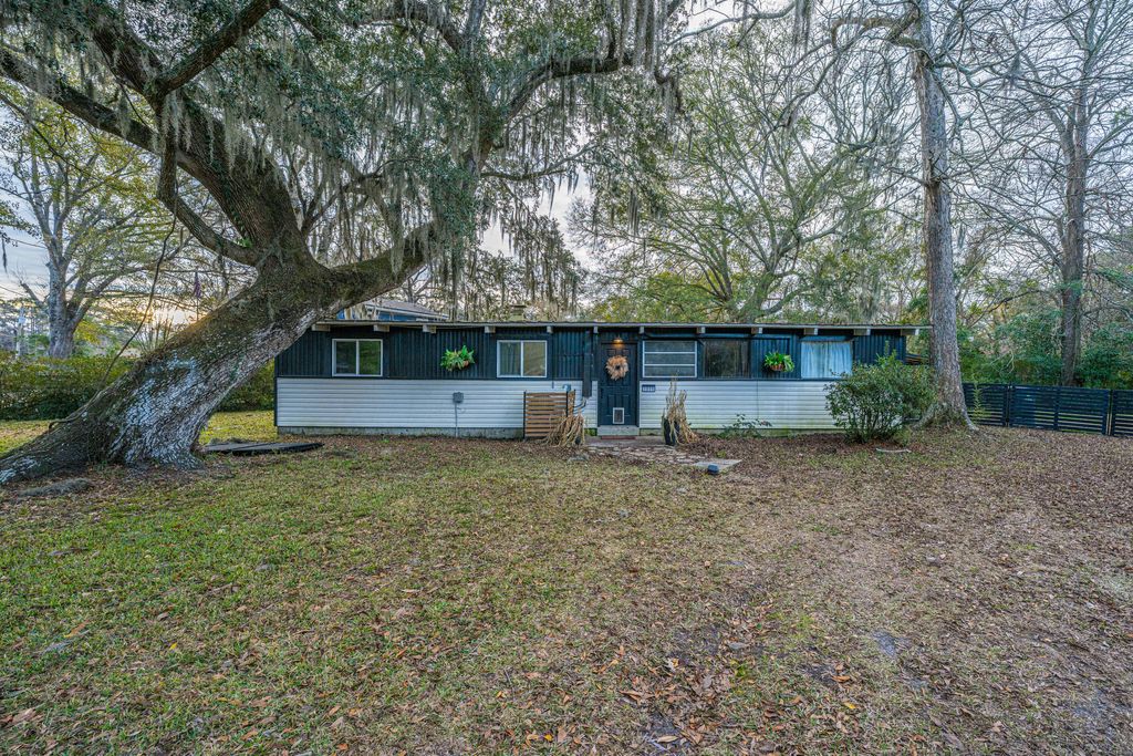 Photo of 1986 Raina Street, Johns Island, SC 29455 (MLS # 26000908)