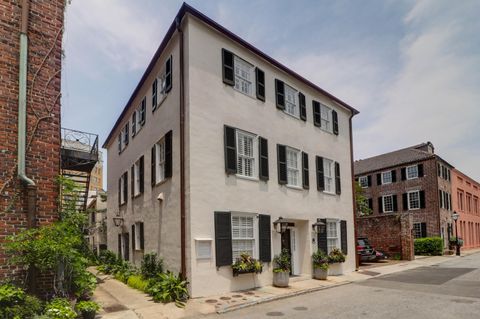 Photo of 8 & 8 1/2 Elliott Street #8 & 8 1/2, Charleston, SC 29401 (MLS # 25015577)