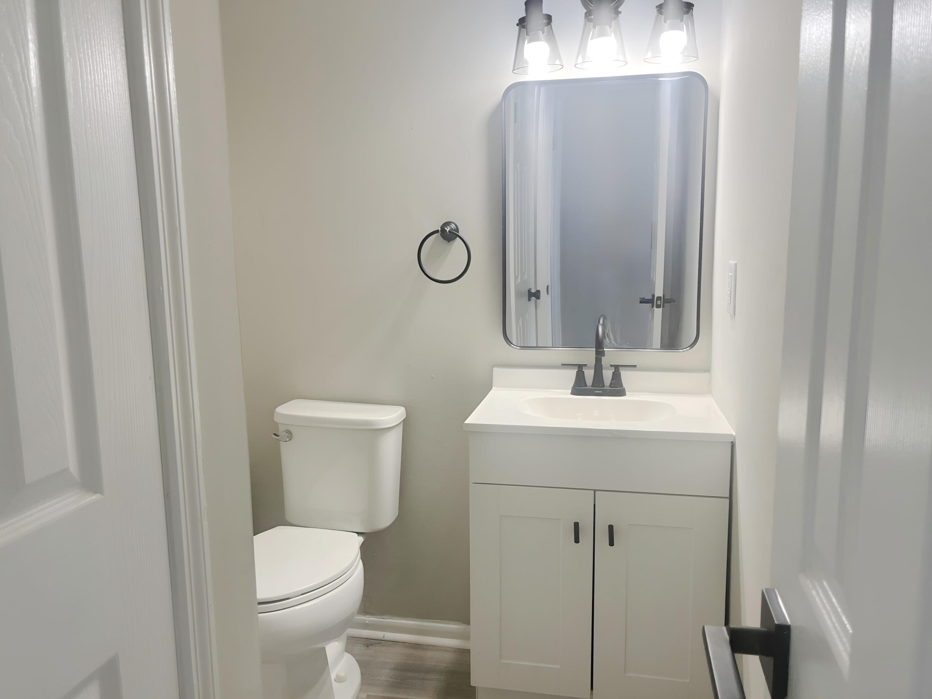 519 Parkdale Drive Apt J