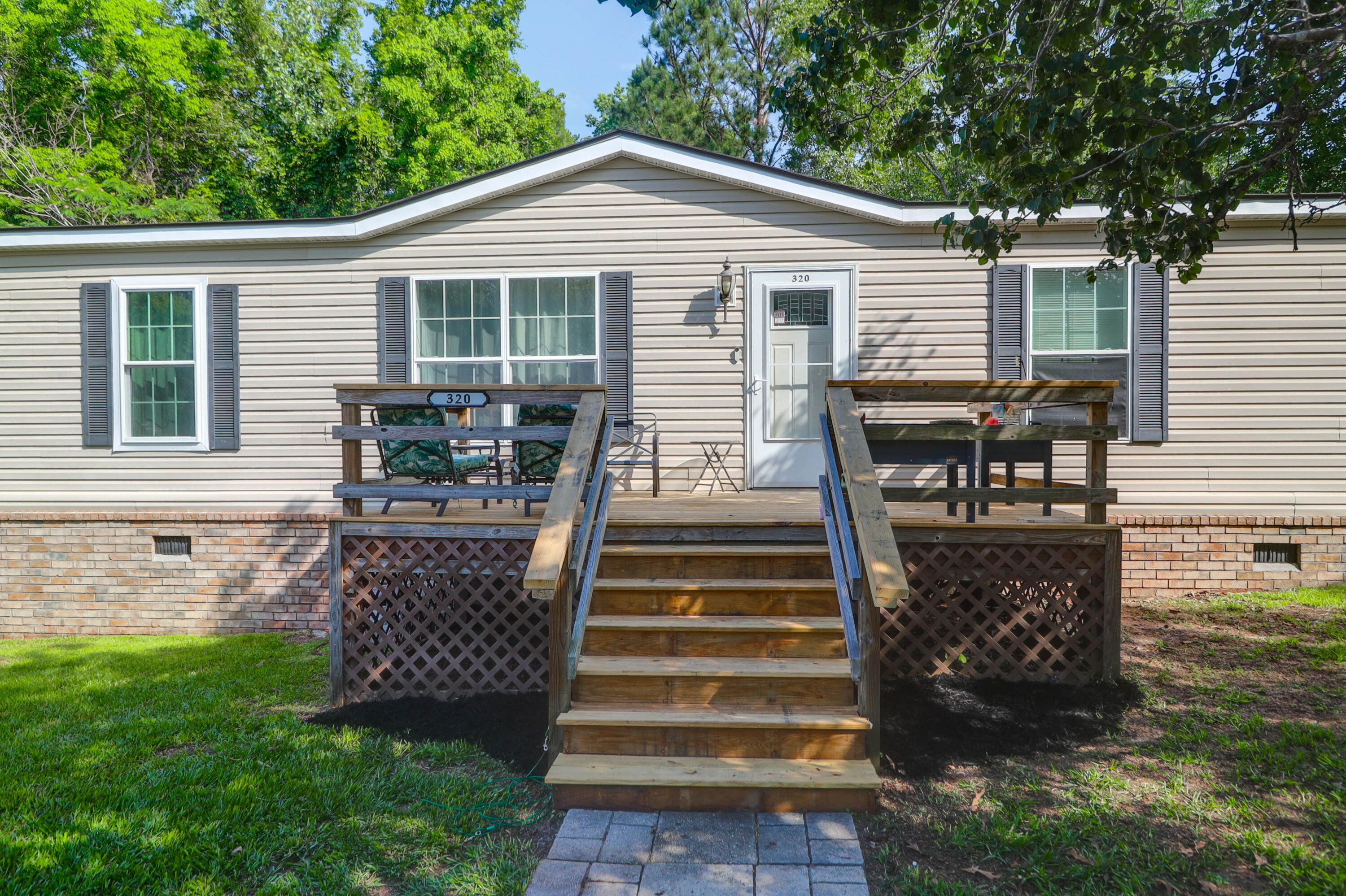 320 E Poplar Branch Drive