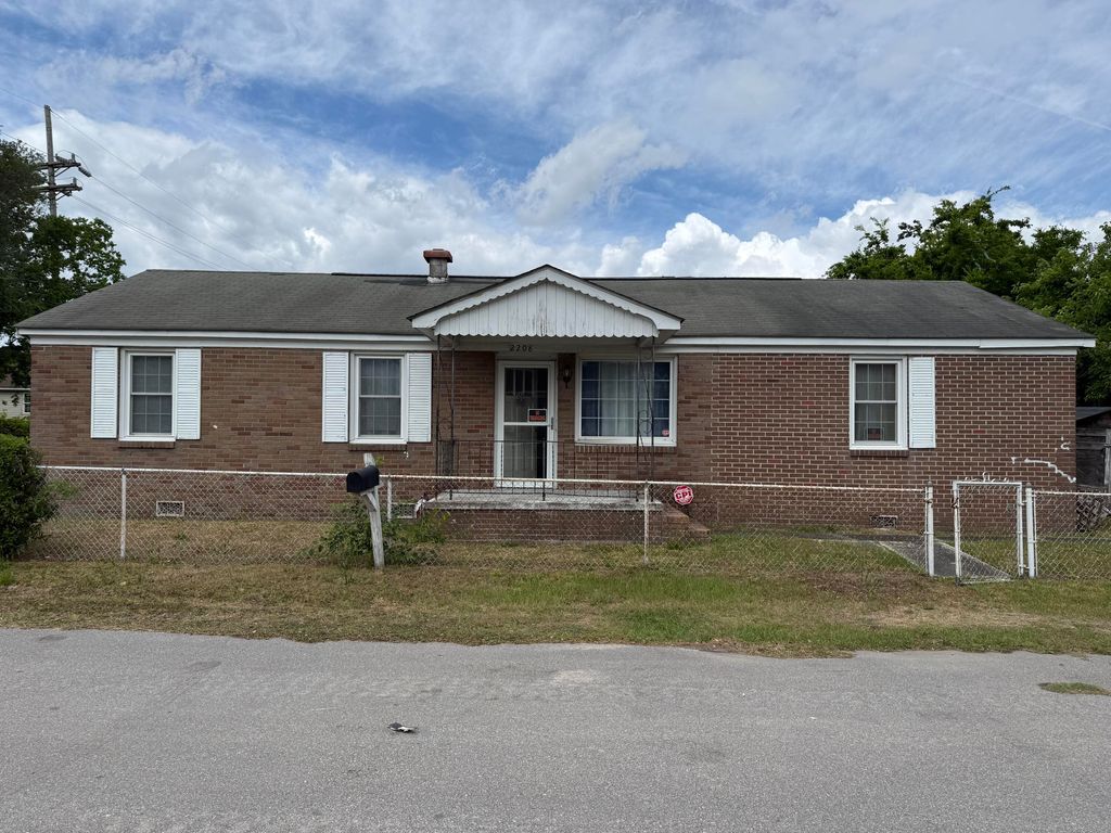 Photo of 2208 Odessa Street, Charleston, SC 29405 (MLS # 26012638)