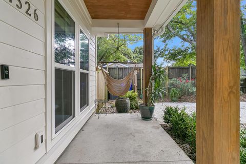 A home in North Charleston