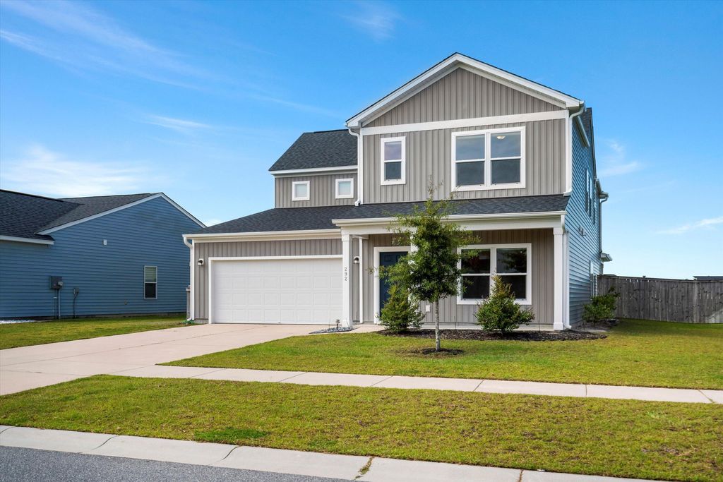 Photo of 292 Lucca Drive, Summerville, SC 29486 (MLS # 25031391)