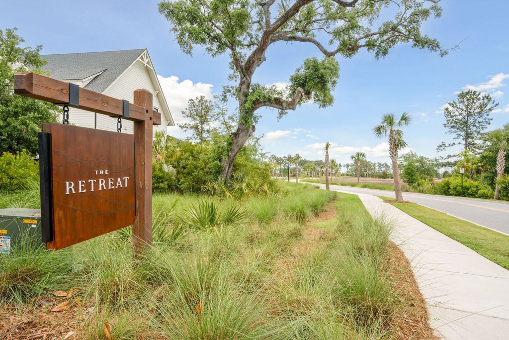 Photo of 821 Roddin Street, Charleston, SC 29492 (MLS # 25025386)