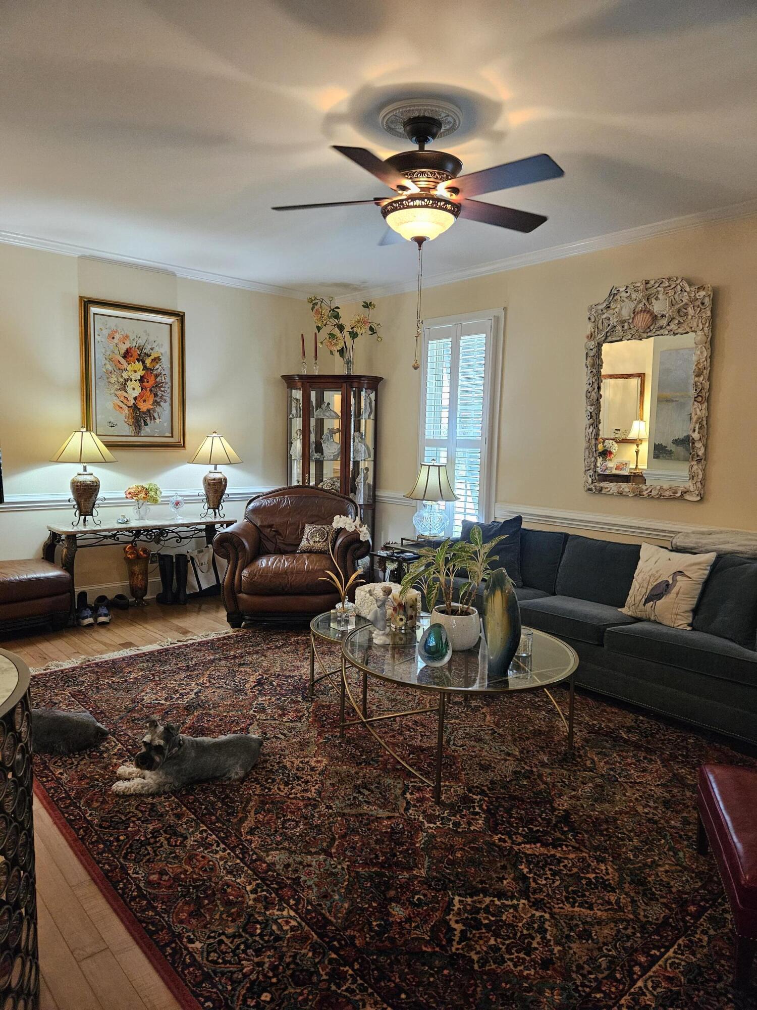 1050 Loyalist Lane