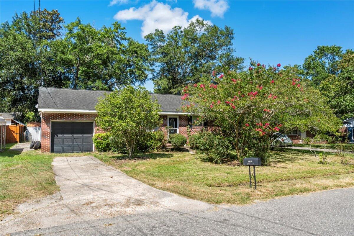 5810 Chaucer Drive