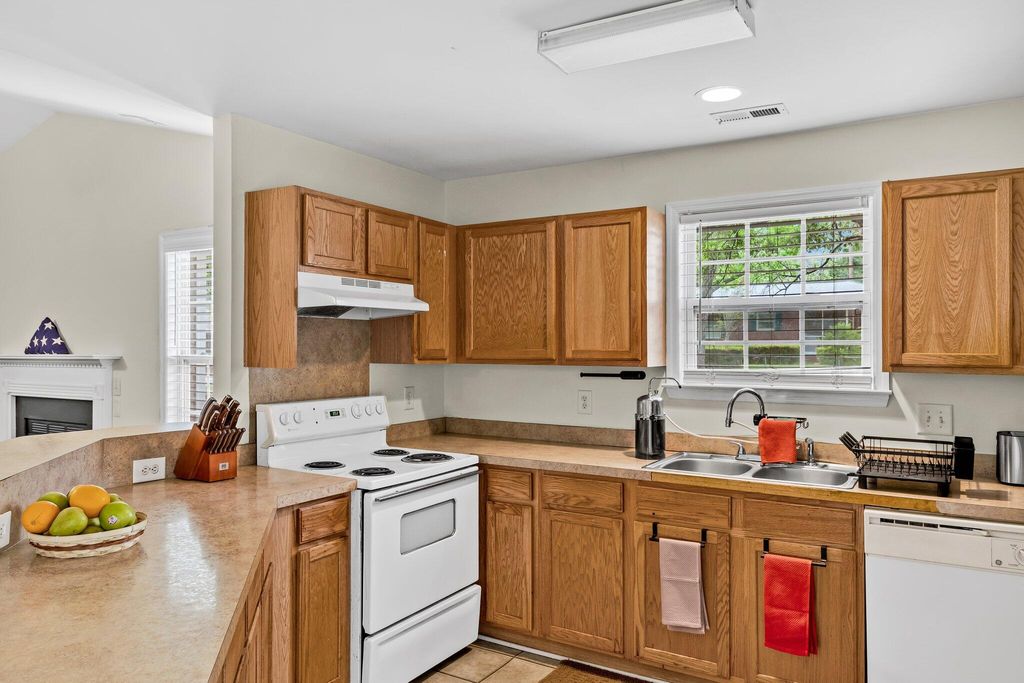 Photo of 2919 Fernwood Drive, North Charleston, SC 29406 (MLS # 26009605)