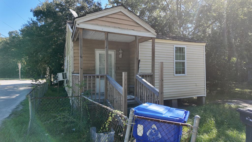 Photo of 4712, 4756 Hassell Avenue, North Charleston, SC 29405 (MLS # 25028344)