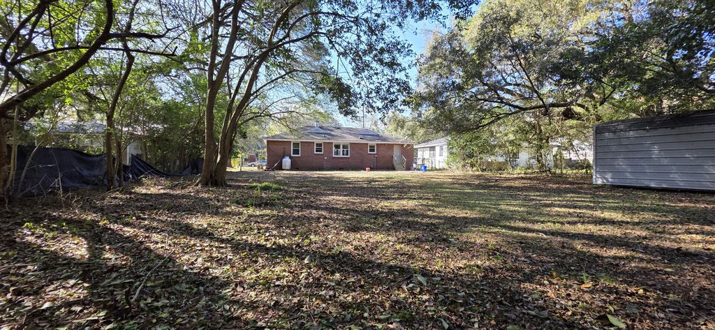 Photo of 412 Stinson Drive, Charleston, SC 29407 (MLS # 26007691)