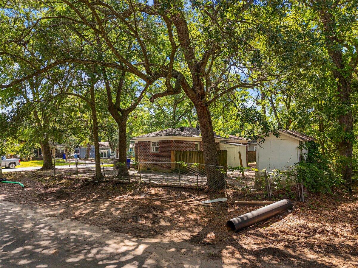 1436 Heather Drive