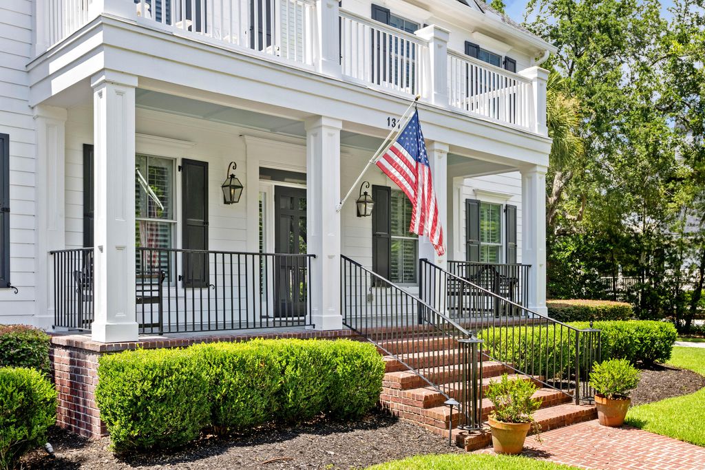 Photo of 131 Balfour Drive, Daniel Island, SC 29492 (MLS # 26000374)